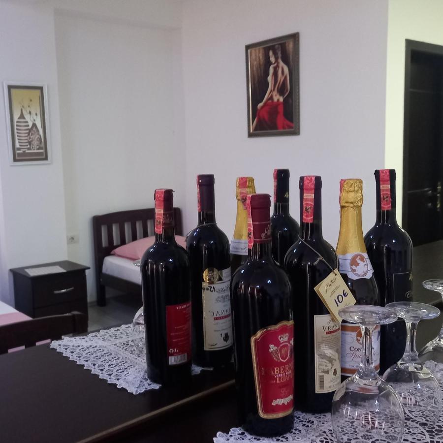 Vladimir Estate Hotel Gjirokastër Eksteriør bilde