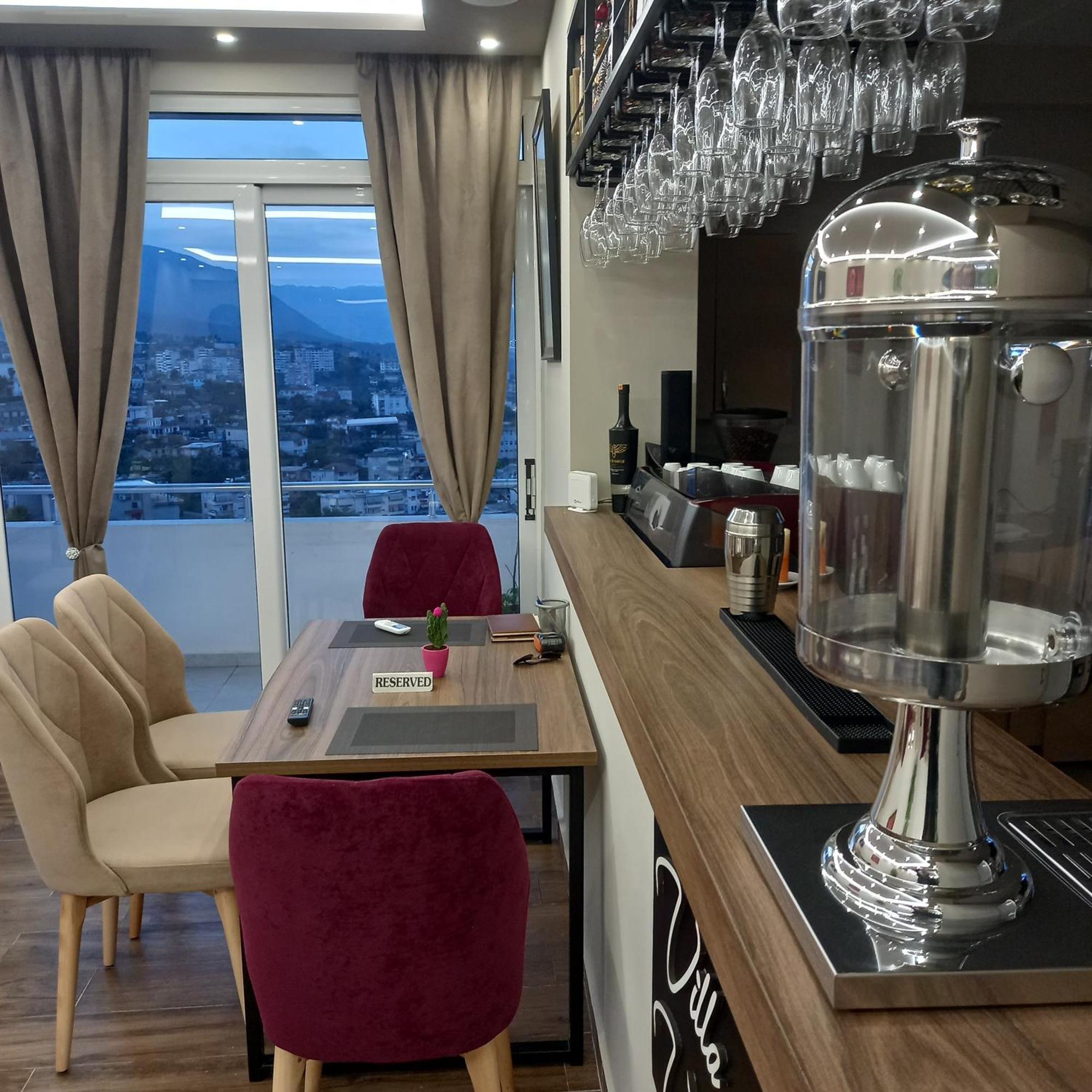 Vladimir Estate Hotel Gjirokastër Eksteriør bilde