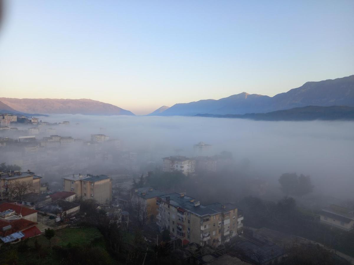 Vladimir Estate Hotel Gjirokastër Eksteriør bilde