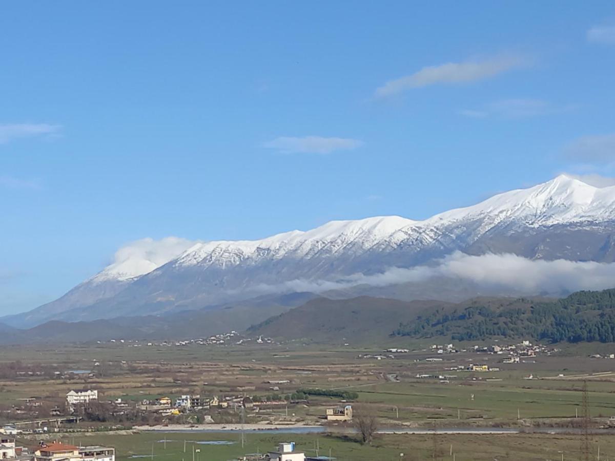 Vladimir Estate Hotel Gjirokastër Eksteriør bilde