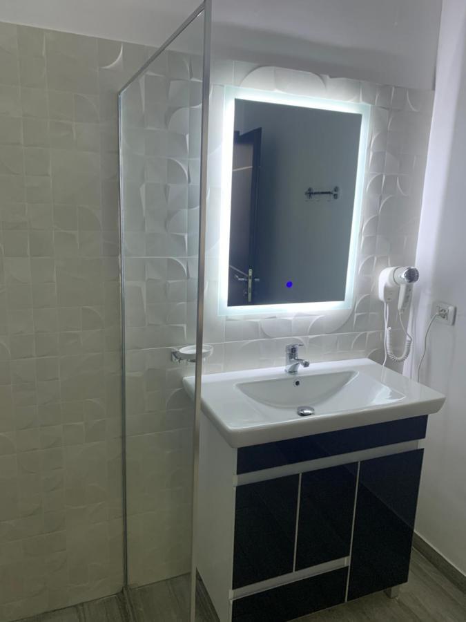 Vladimir Estate Hotel Gjirokastër Eksteriør bilde
