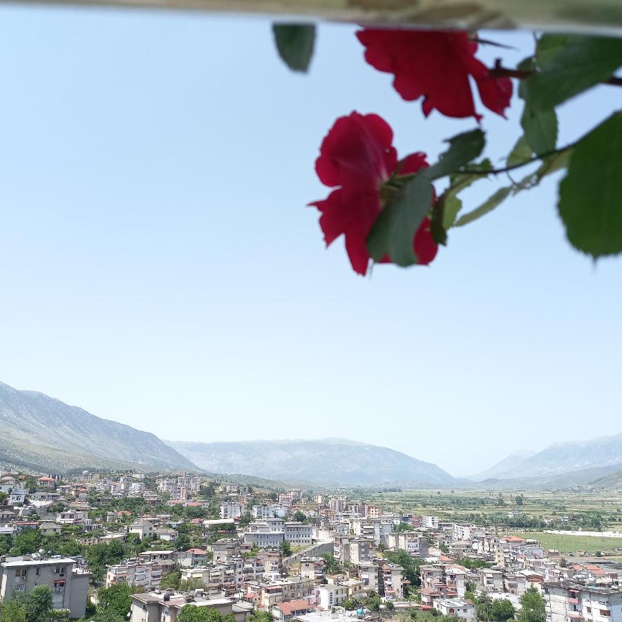Vladimir Estate Hotel Gjirokastër Eksteriør bilde